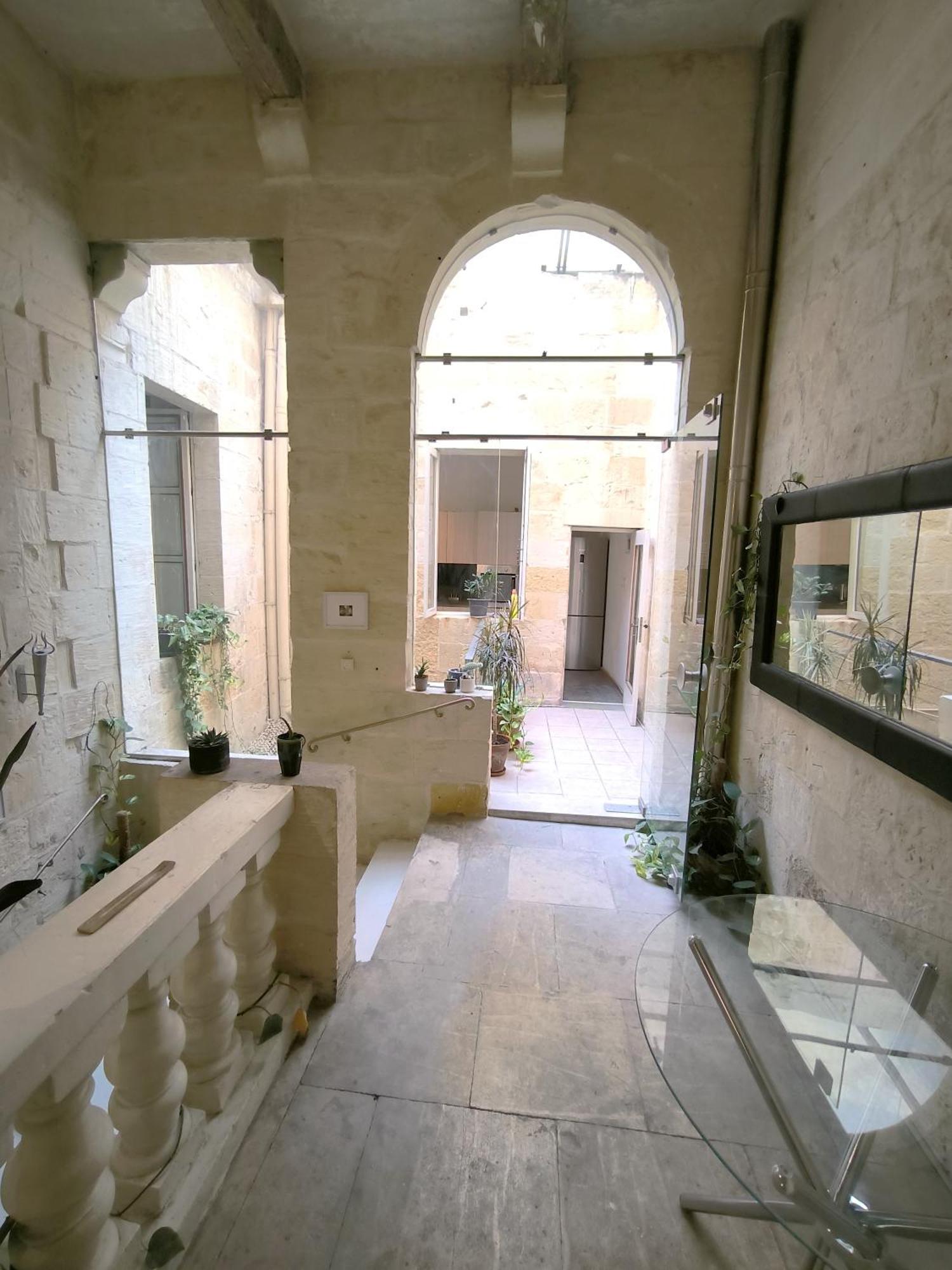 Stunning Valletta 3 Bedroom Town House Екстериор снимка