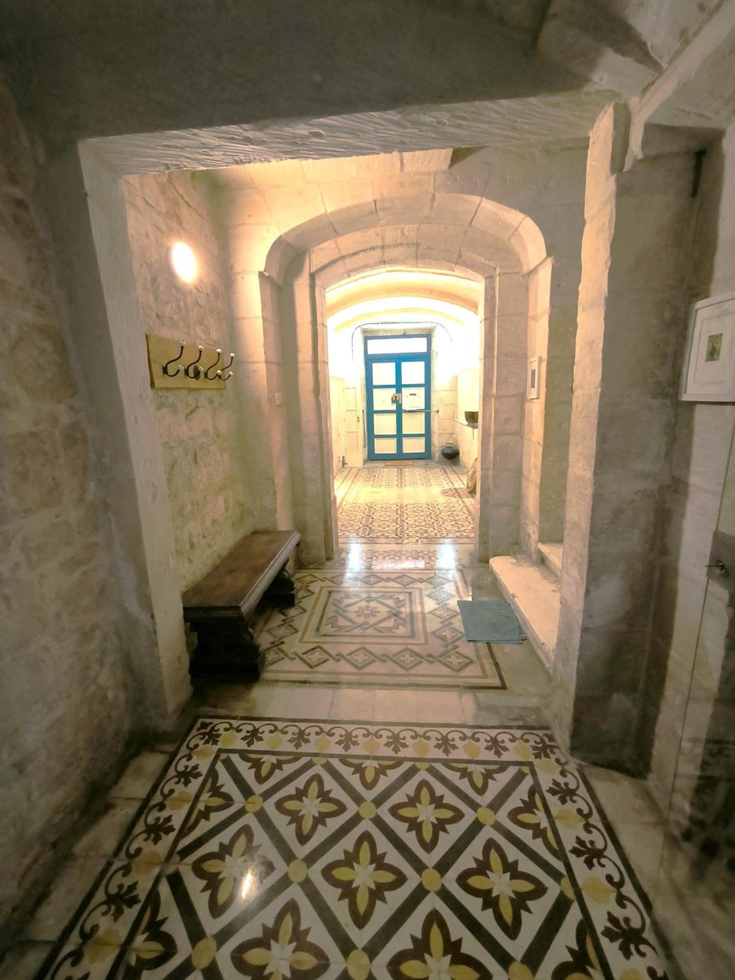 Stunning Valletta 3 Bedroom Town House Екстериор снимка